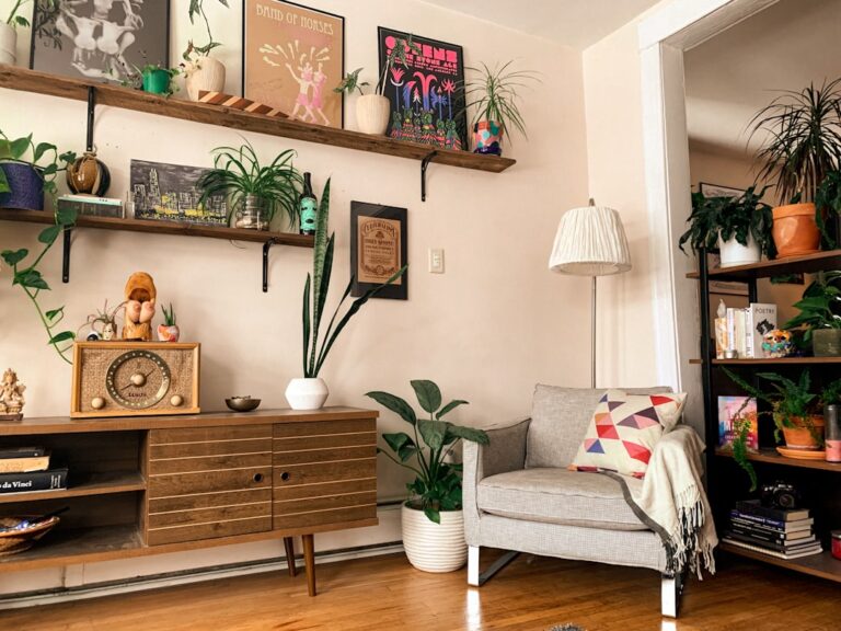 How to Mix and Match Home Decor Styles Like a Pro